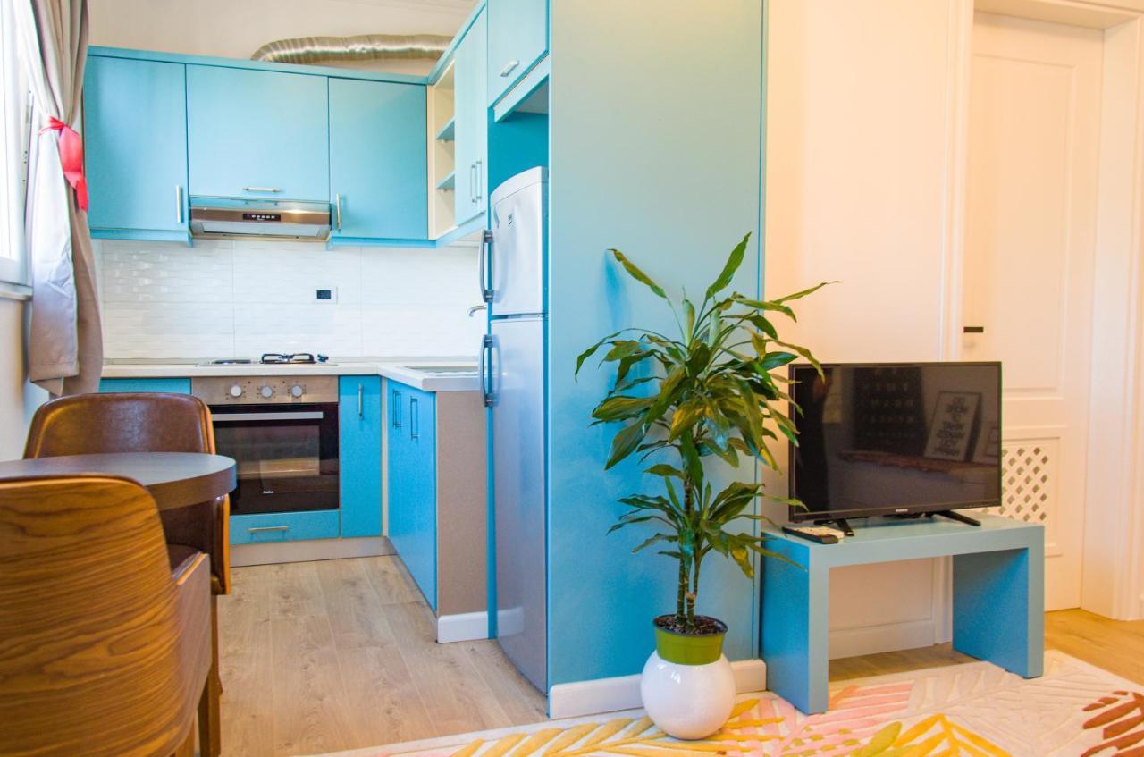 Bright Apartment Close To City Center טיראנה מראה חיצוני תמונה